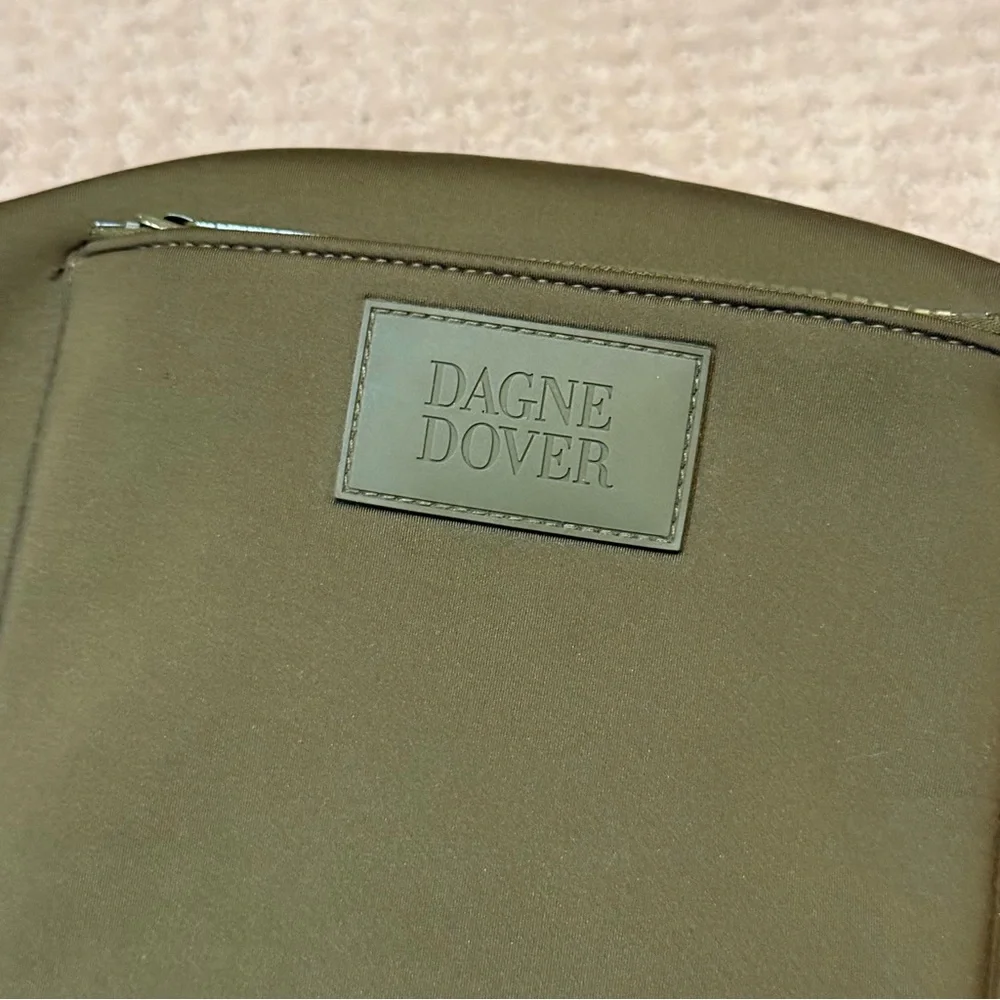 Dagne Dover Olive Green Micah Crossbody Purse Bag - Picture 2 of 8